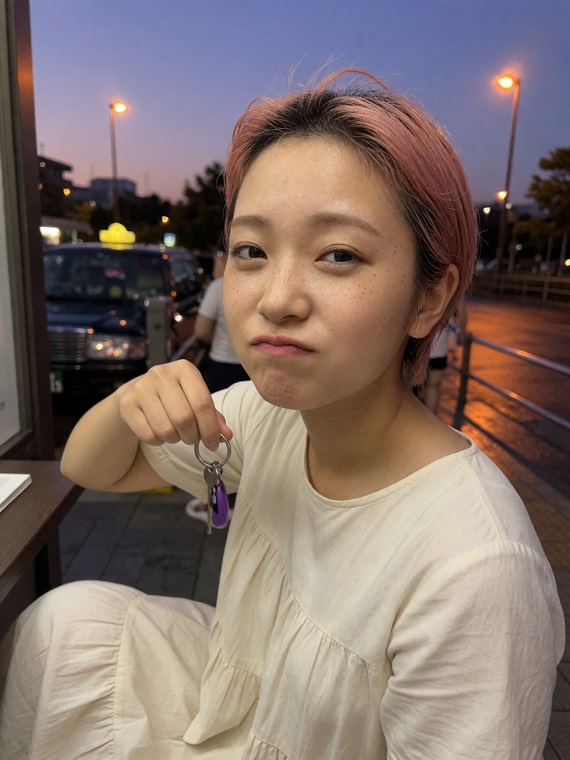 小鳥遊 しずか